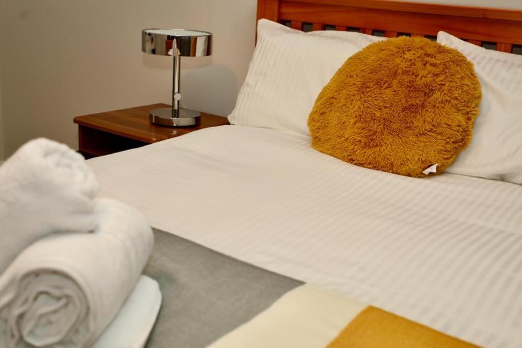 Aqua Dreams - Serviced Luxury Modern Belfast City Centre 2 Bed Apartment Eksteriør bilde